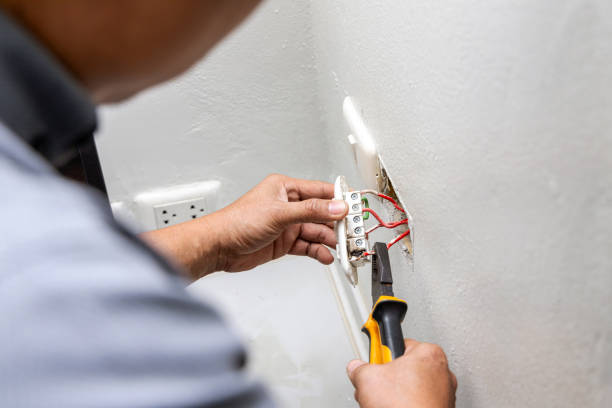 Best Emergency Electrical Repair  in North Yelm, WA